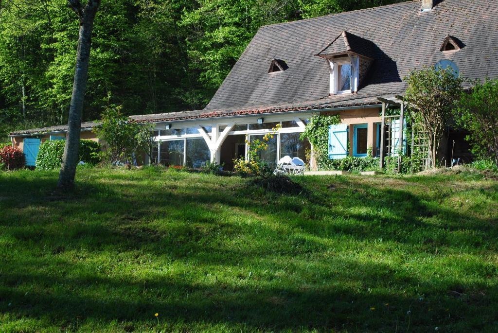 Maison D'Hotes Le Moulin Pointu Sainte-Nathalène Exterior foto